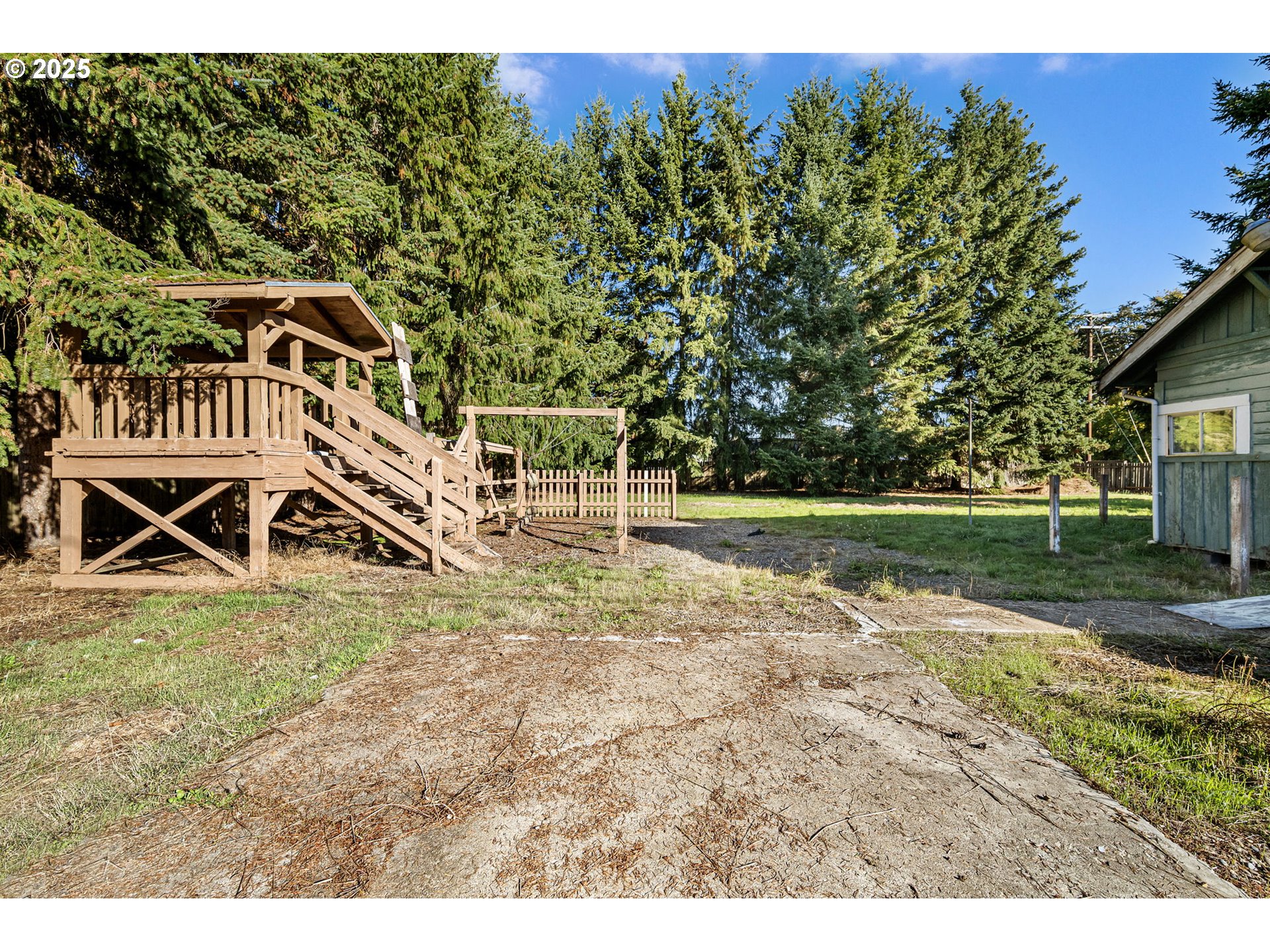 88144 4th Street Veneta, OR 97487 - Photo 15 of 21 a view of a house with a yard