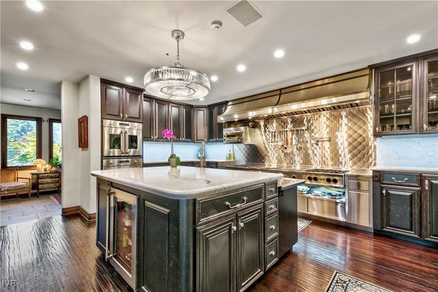 $13,888,888 | 708 Champagne Road, Incline Village, NV 89451