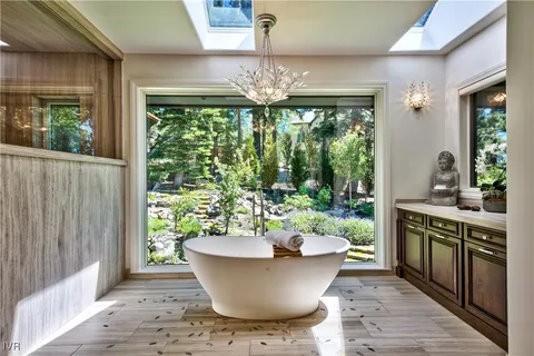 $13,888,888 | 708 Champagne Road, Incline Village, NV 89451