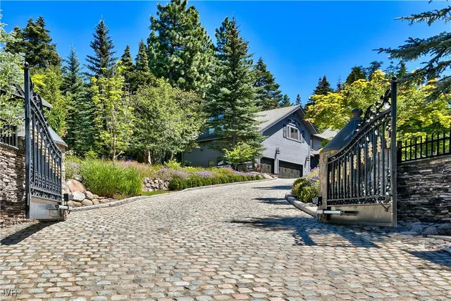 $13,888,888 | 708 Champagne Road, Incline Village, NV 89451