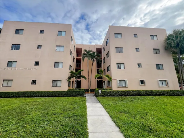 $286,000 | 8600 Southwest 133rd Avenue Road, Unit 401, Miami, FL 33183