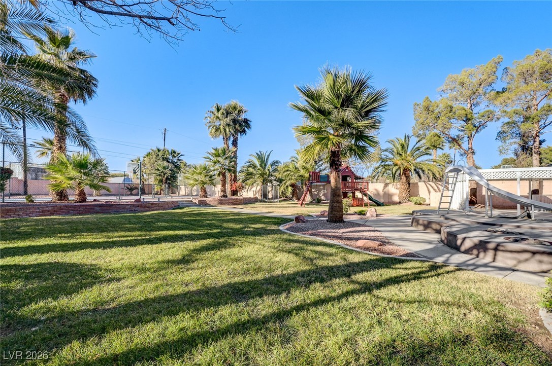 2955 El Camino Road Las Vegas, NV 89146 - Photo 92 of 99 View of yard