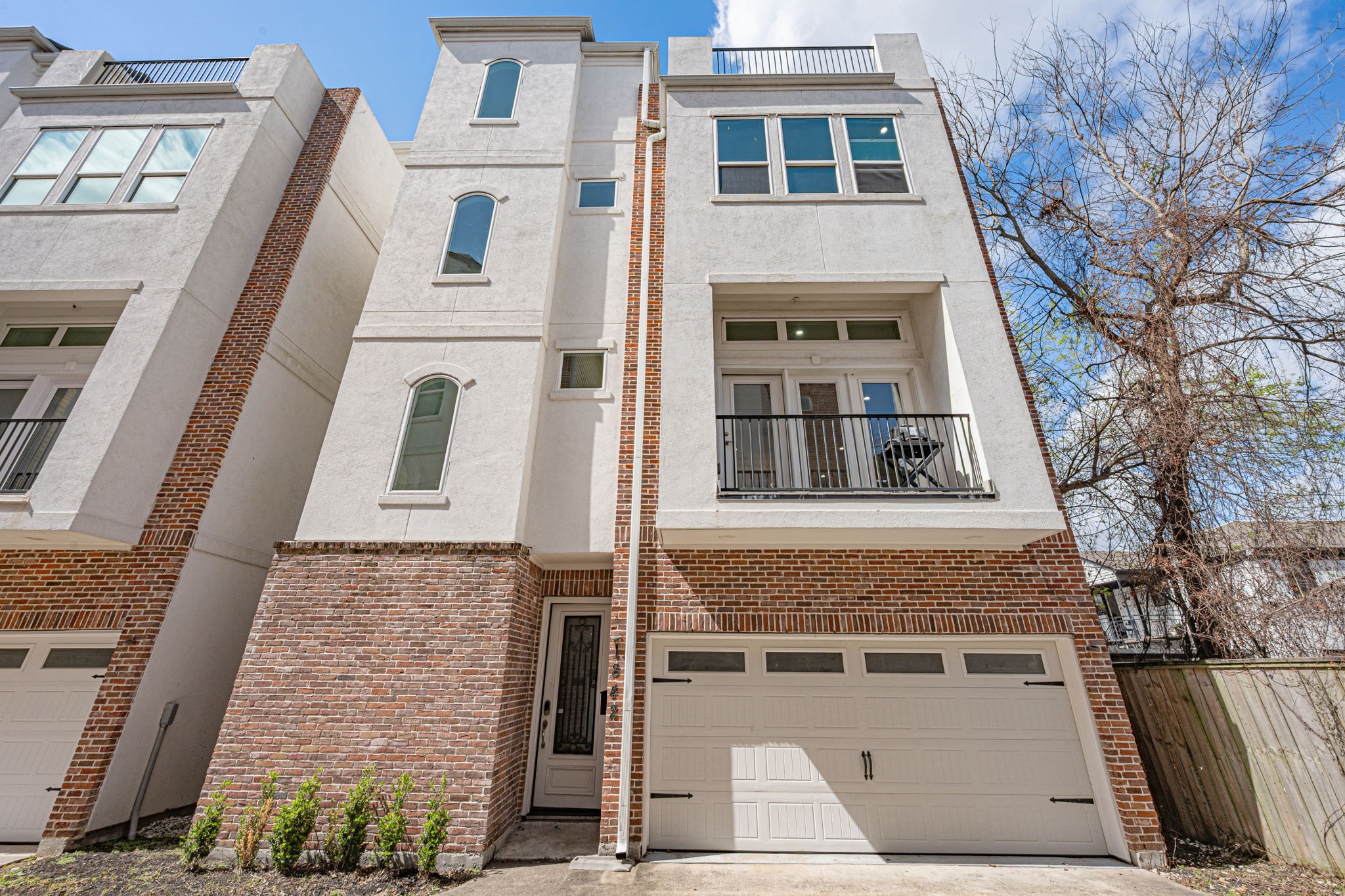 1842 Colquitt Street Houston, TX 77098 - Photo 4 of 42 front view of a building