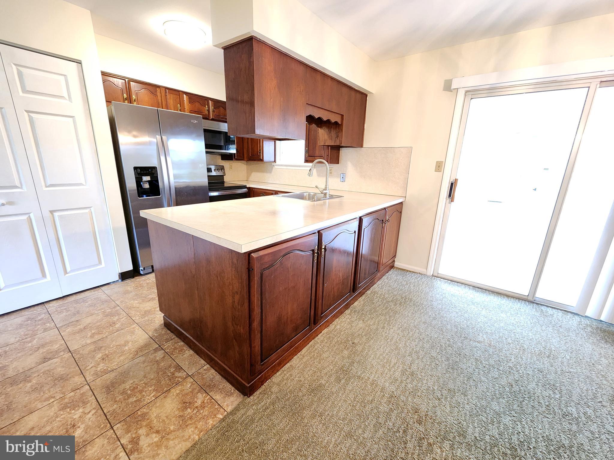 206 Brookline Road Lancaster, PA 17603 - Photo 8 of 34 Gallery Image 8