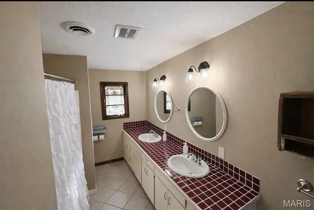 $265,000 | 5111 Highway Z Houston Mo 65483, Houston, MO 65483