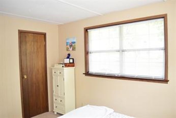 199 Parkerview Street Springfield, MA 01129 - Photo 16 of 24 Gallery Image 16