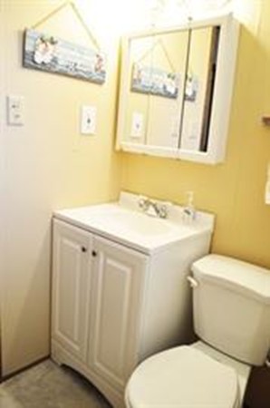 199 Parkerview Street Springfield, MA 01129 - Photo 19 of 24 Gallery Image 19