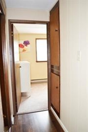 199 Parkerview Street Springfield, MA 01129 - Photo 10 of 24 Gallery Image 10