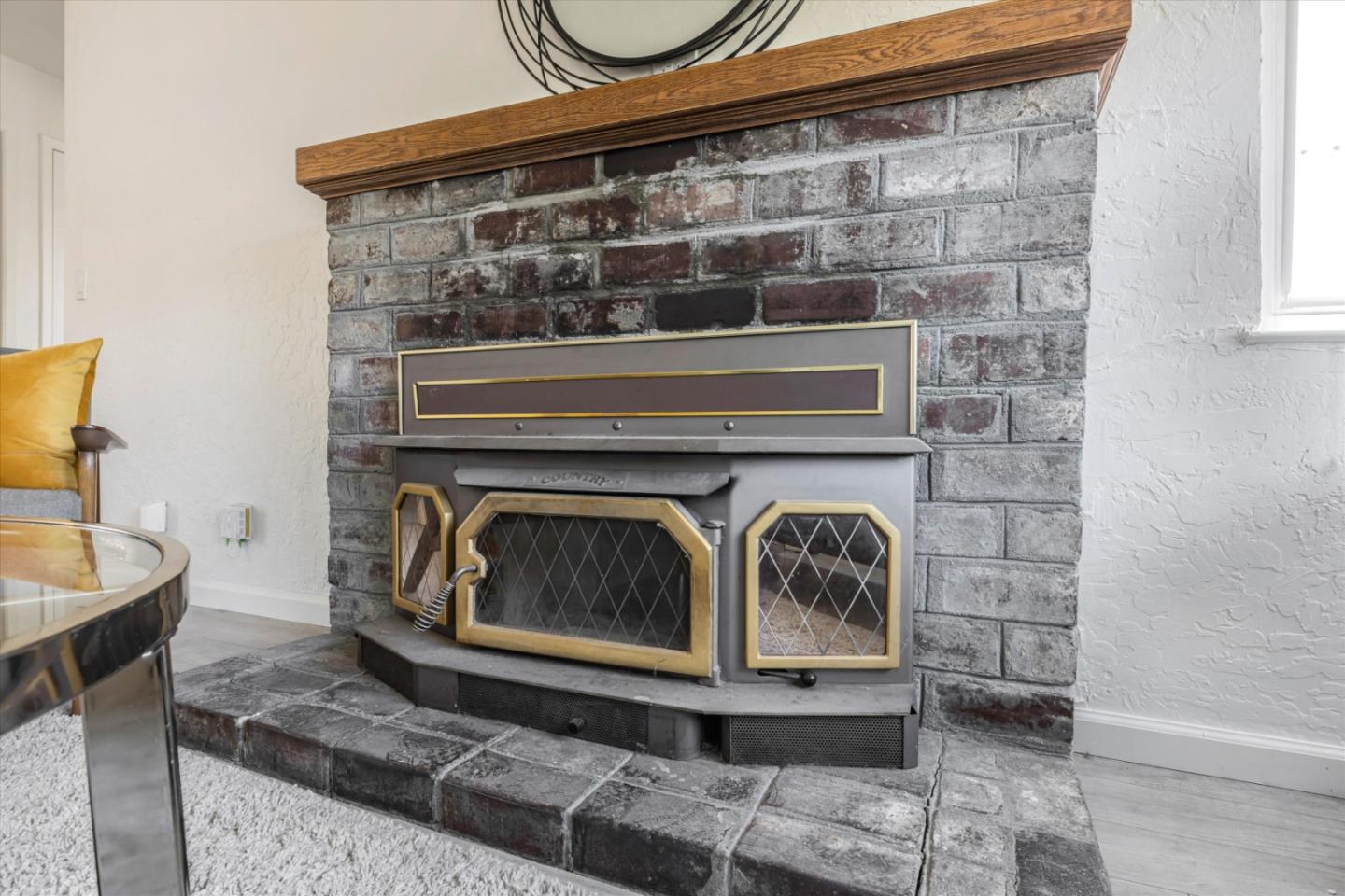 17114 Rolando Avenue Castro Valley, CA 94546 - Photo 11 of 32 Gallery Image 11
