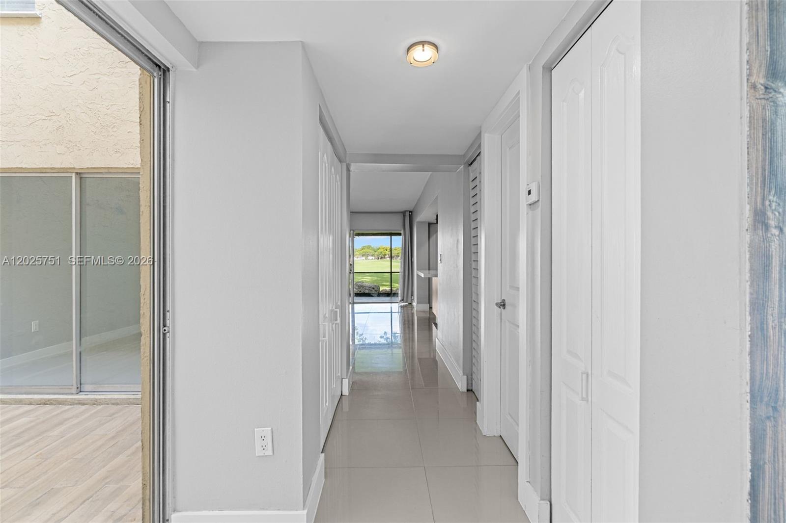 14357 Kendale Lakes Circle Miami, FL 33183 - Photo 12 of 67