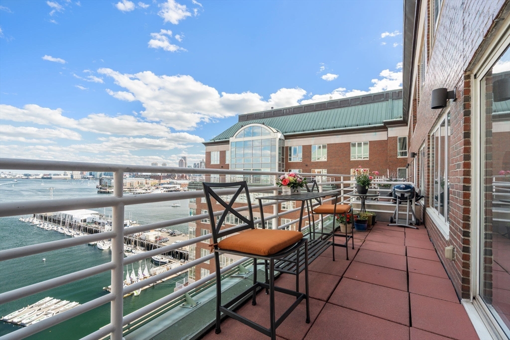 197 8th Street, Unit PH19 Boston, MA 02129 - Photo 5 of 40