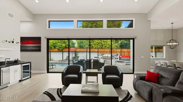 $3,749,000 | 6715 East Montecito Avenue, Scottsdale, AZ 85251