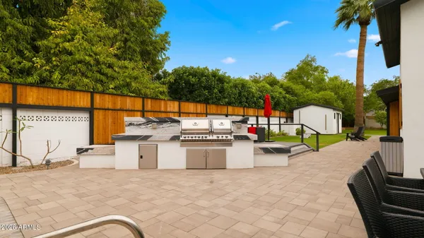 $3,749,000 | 6715 East Montecito Avenue, Scottsdale, AZ 85251