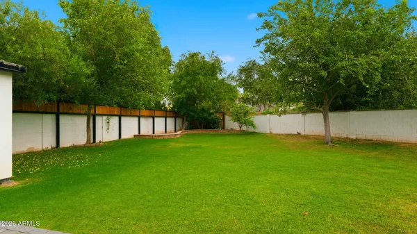 $3,749,000 | 6715 East Montecito Avenue, Scottsdale, AZ 85251