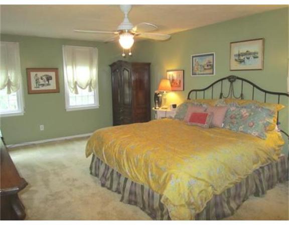 11 Arnold Road Framingham, MA 01701 - Photo 22 of 30 Gallery Image 22