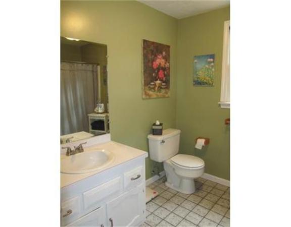 11 Arnold Road Framingham, MA 01701 - Photo 25 of 30 Gallery Image 25