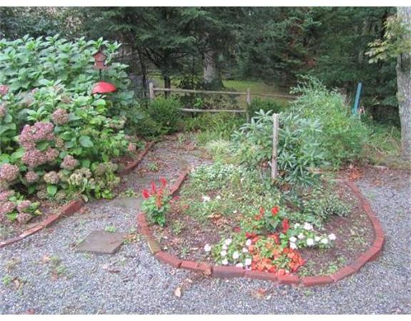 11 Arnold Road Framingham, MA 01701 - Photo 30 of 30 Gallery Image 30
