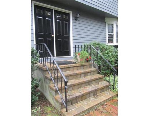 11 Arnold Road Framingham, MA 01701 - Photo 3 of 30 Gallery Image 3