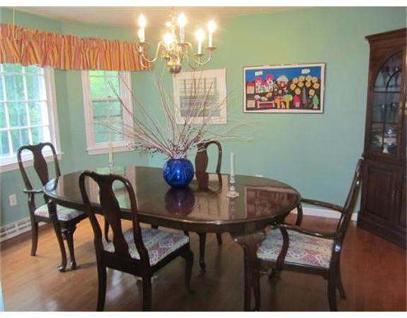 11 Arnold Road Framingham, MA 01701 - Photo 5 of 30 Gallery Image 5