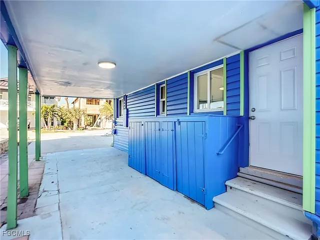 $949,000 | 453 Palermo Circle, Fort Myers Beach, FL 33931