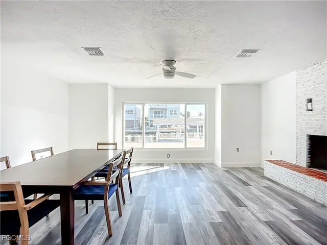 $949,000 | 453 Palermo Circle, Fort Myers Beach, FL 33931