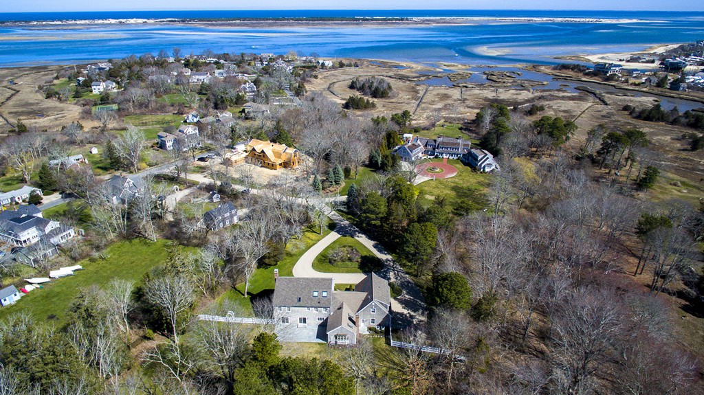 54 Rendezvous Lane Barnstable, MA 02630 - Photo 1 of 20 Gallery Image 1