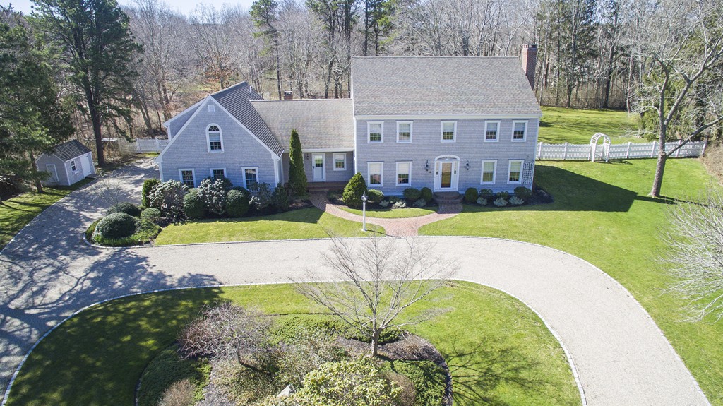 54 Rendezvous Lane Barnstable, MA 02630 - Photo 2 of 20 Gallery Image 2