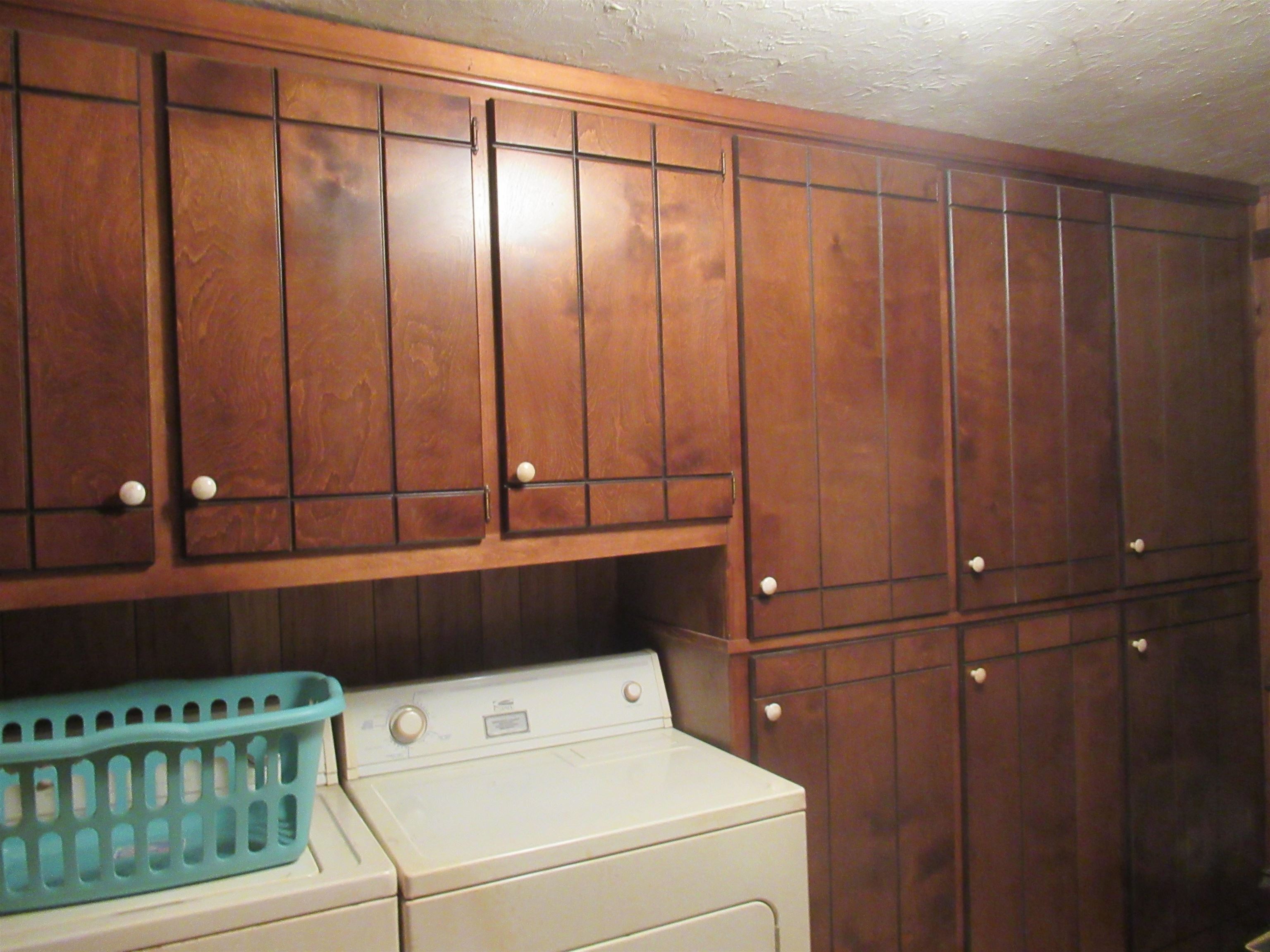 3037 Birch Road Suamico, WI 54173 - Photo 11 of 24 Gallery Image 11