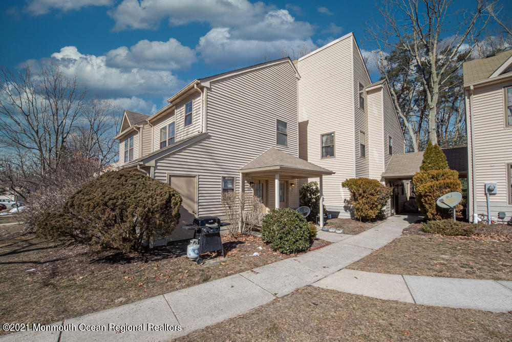 116 Azalea Circle Jackson, NJ 08527 - Photo 1 of 32 jt-4x