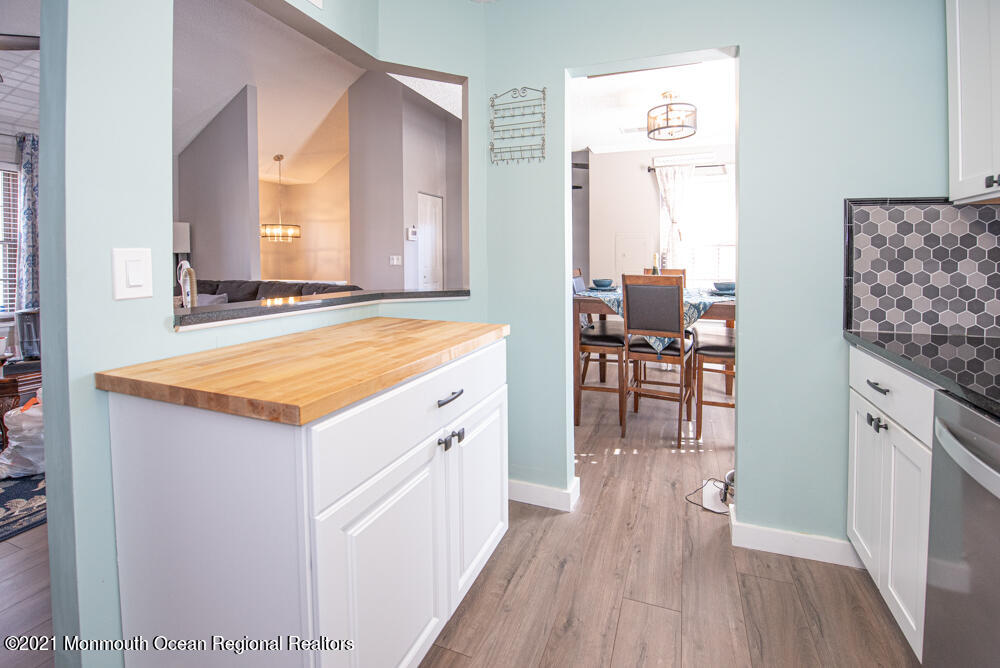 116 Azalea Circle Jackson, NJ 08527 - Photo 9 of 32 jt-12