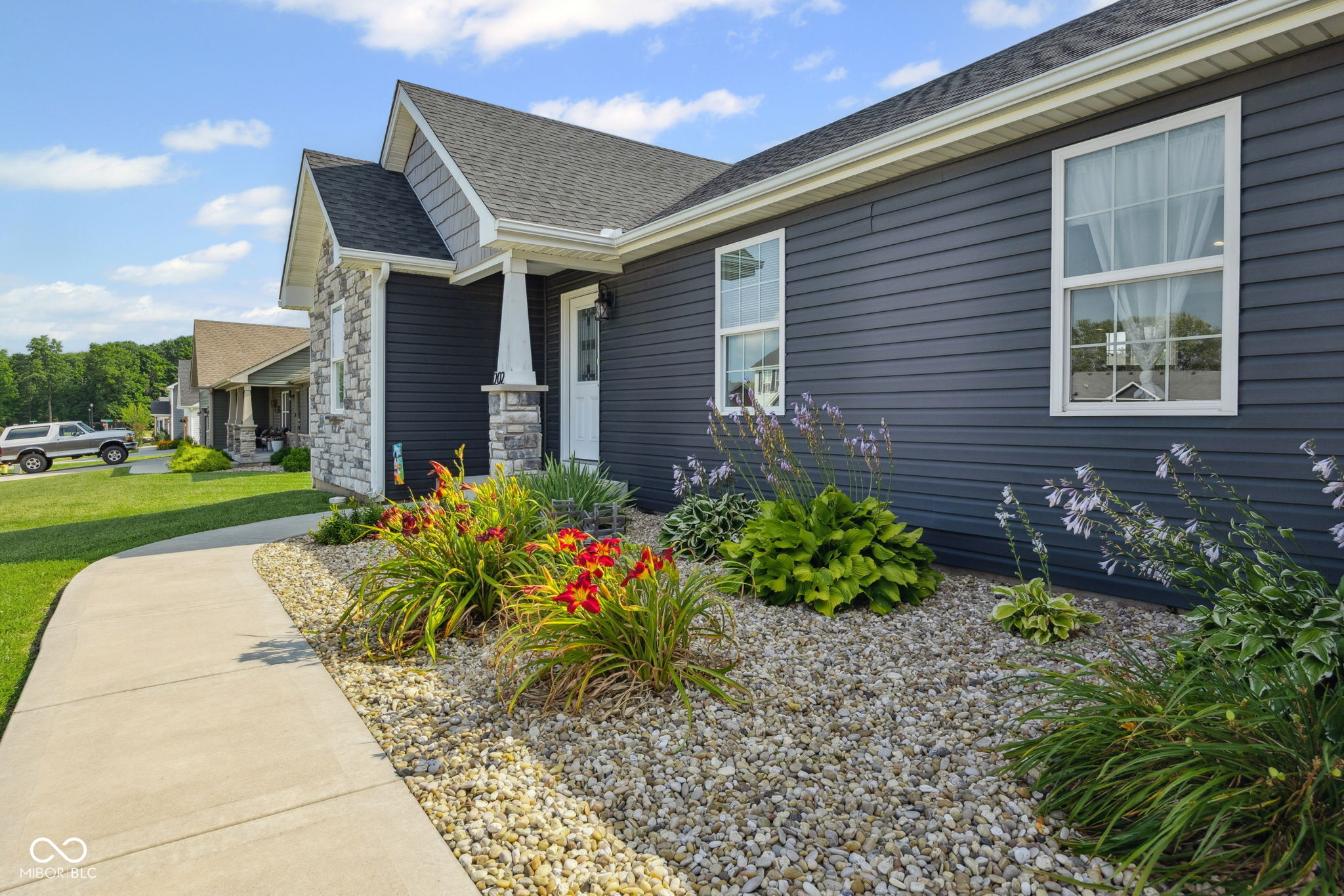 202 Diamond Lane Crawfordsville, IN 47933 - Photo 2 of 27