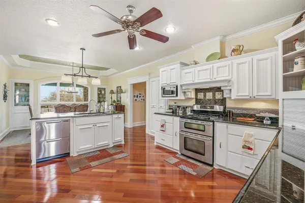 $895,000 | 501 County Road 103, Comanche, TX 76442