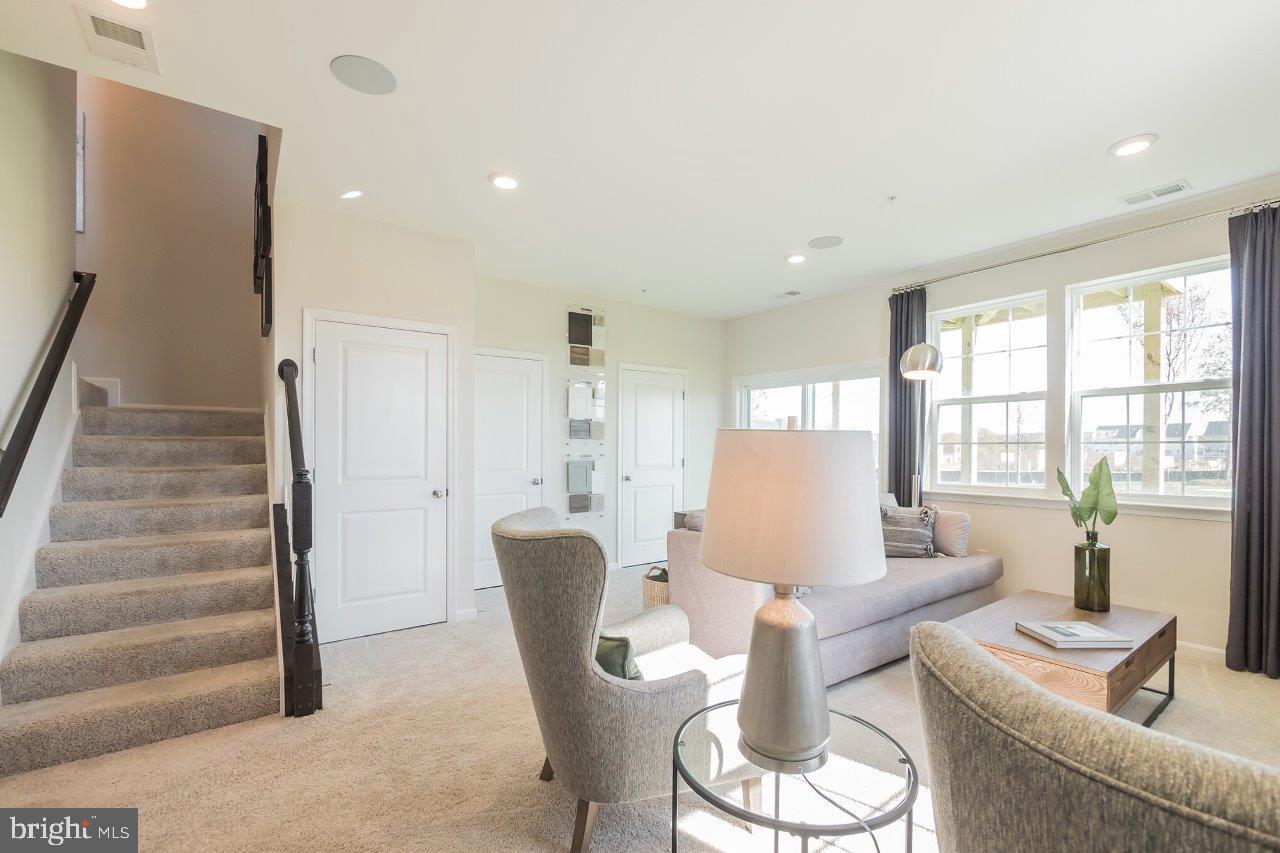 3108 Laurel Hill Road Hanover, MD 21076 - Photo 3 of 32