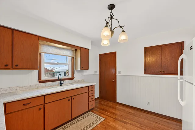 $280,000 | 362 State Street, Sheboygan Falls, WI 53085