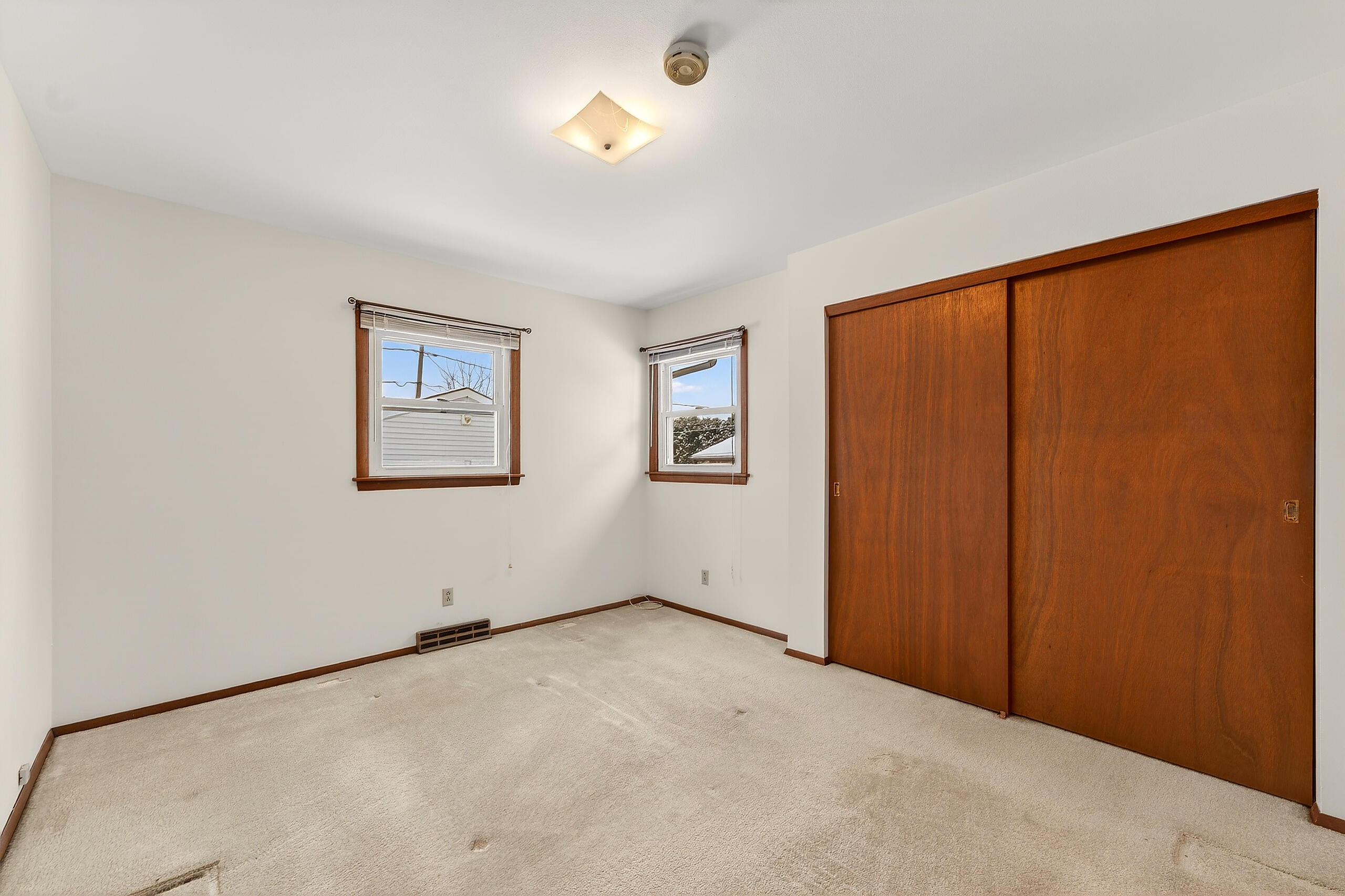 362 State Street Sheboygan Falls, WI 53085 - Photo 14 of 33 MBR