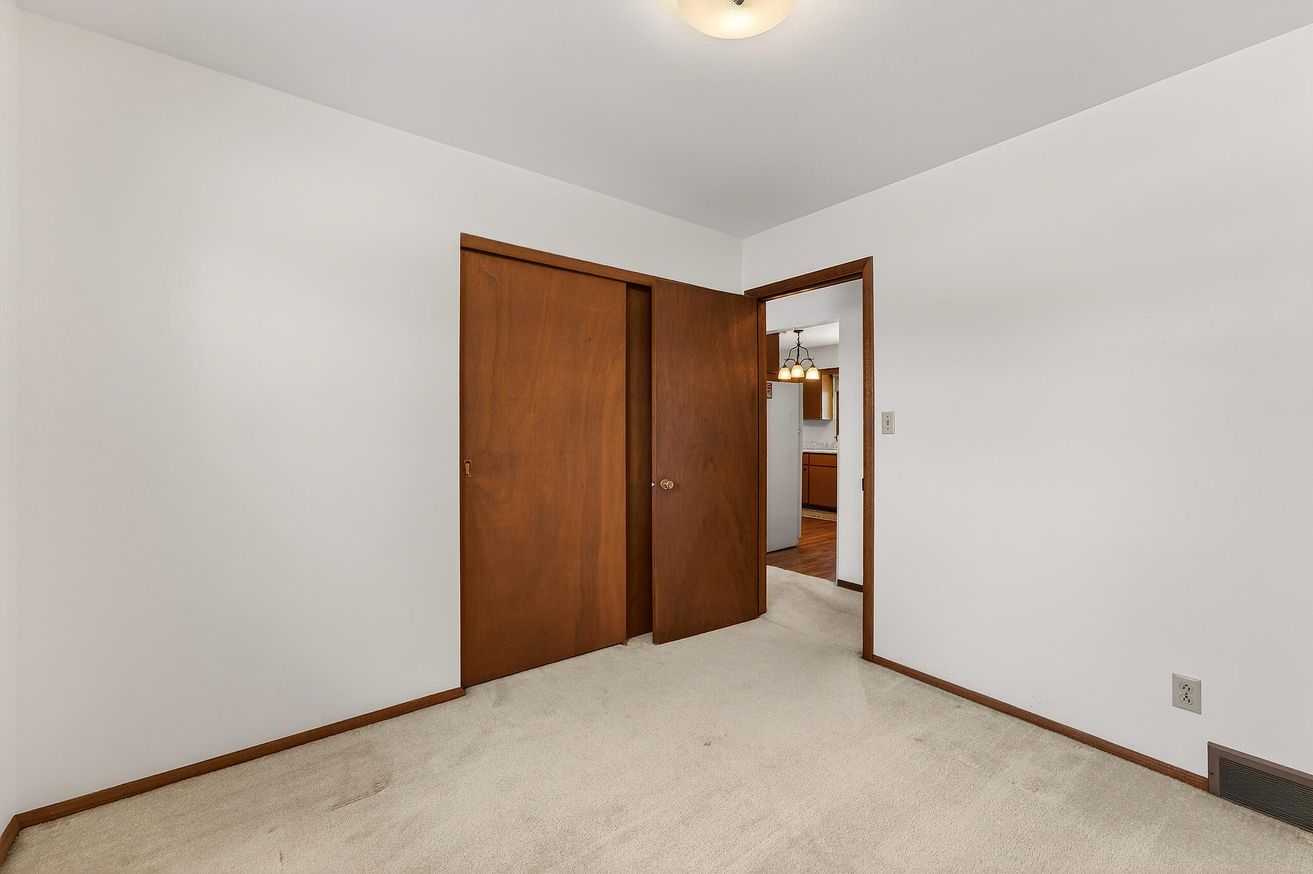 362 State Street Sheboygan Falls, WI 53085 - Photo 17 of 33 Bed2