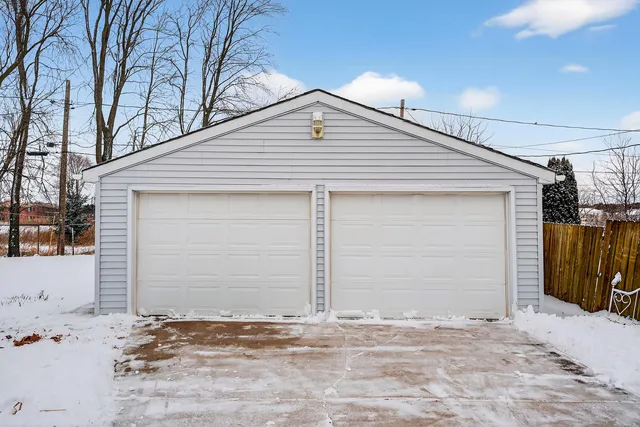 $280,000 | 362 State Street, Sheboygan Falls, WI 53085
