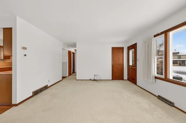 $280,000 | 362 State Street, Sheboygan Falls, WI 53085