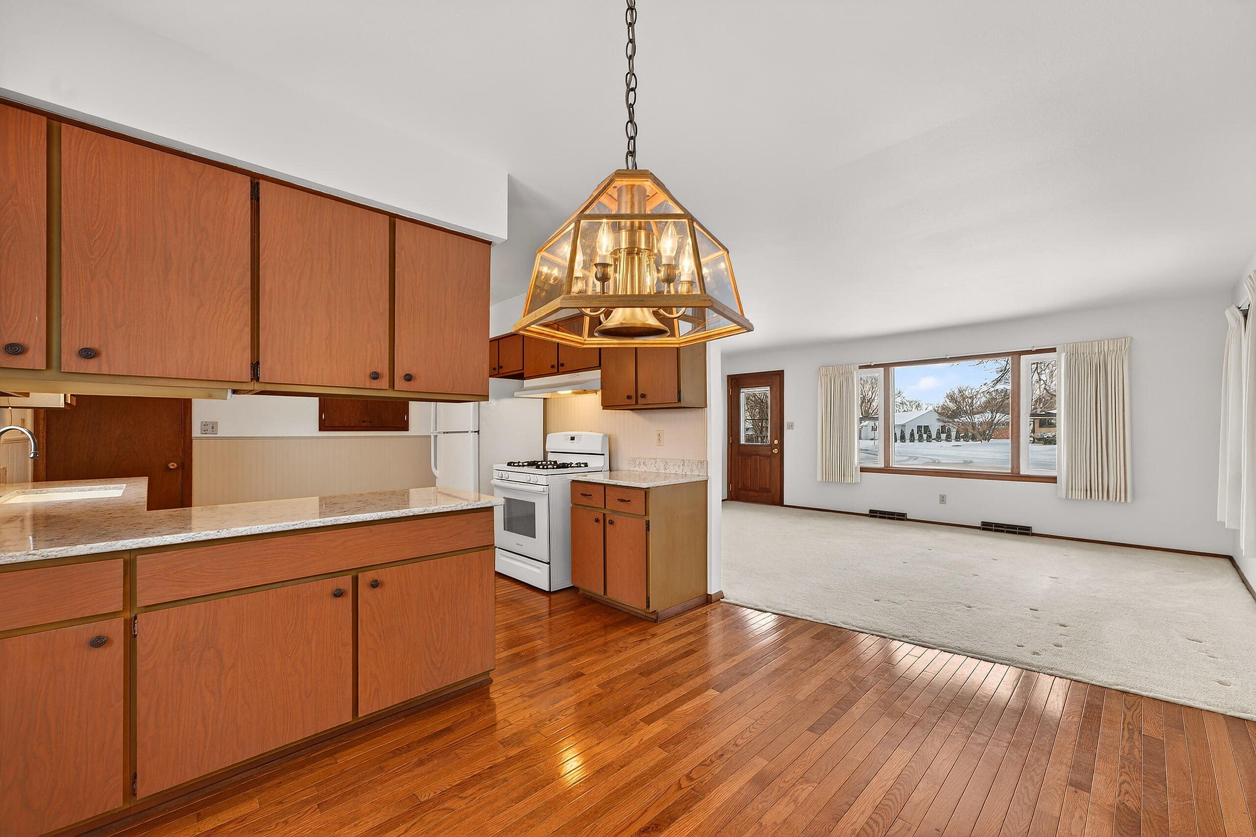 362 State Street Sheboygan Falls, WI 53085 - Photo 6 of 33 Dining Room to Living Room