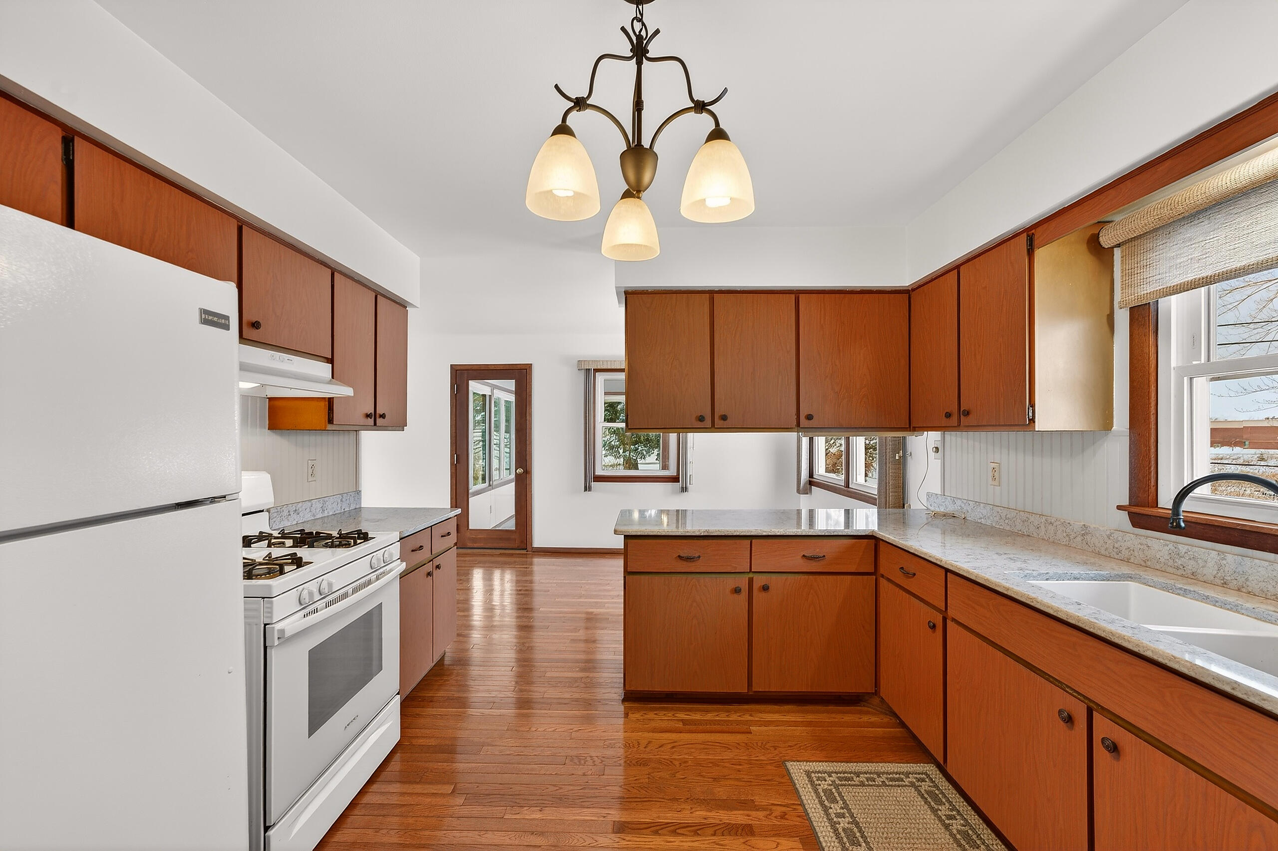 362 State Street Sheboygan Falls, WI 53085 - Photo 9 of 33 Quartz Countertops