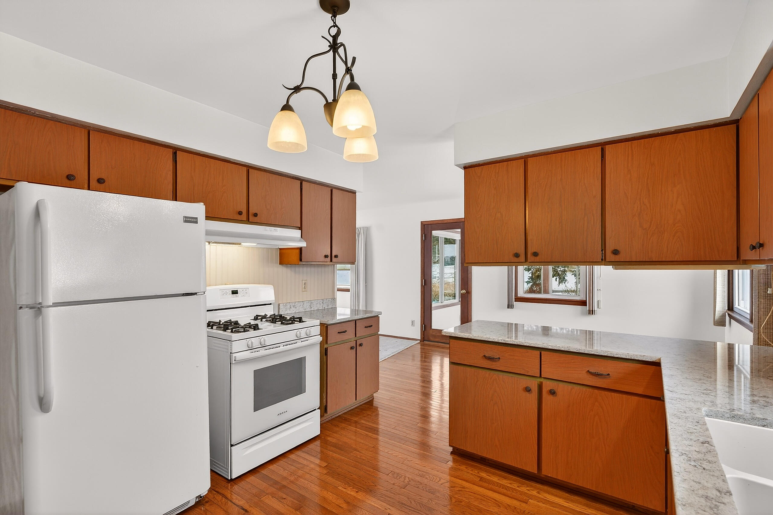 362 State Street Sheboygan Falls, WI 53085 - Photo 10 of 33 Appliances Included