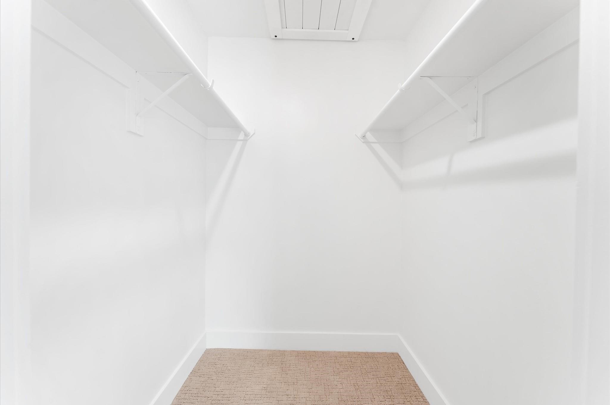 2829 Timmons Lane, Unit 202 Houston, TX 77027 - Photo 12 of 16