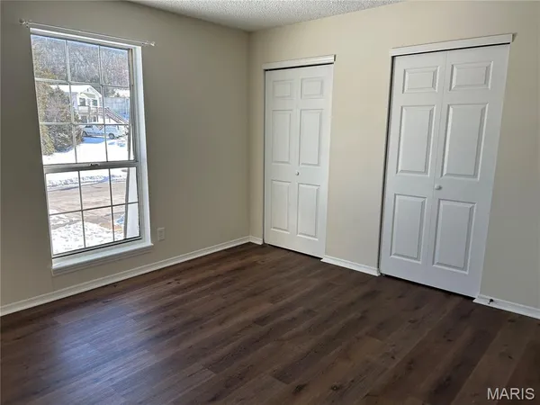 $93,000 | 505 North Monroe Street, Unit 8, Pacific, MO 63069