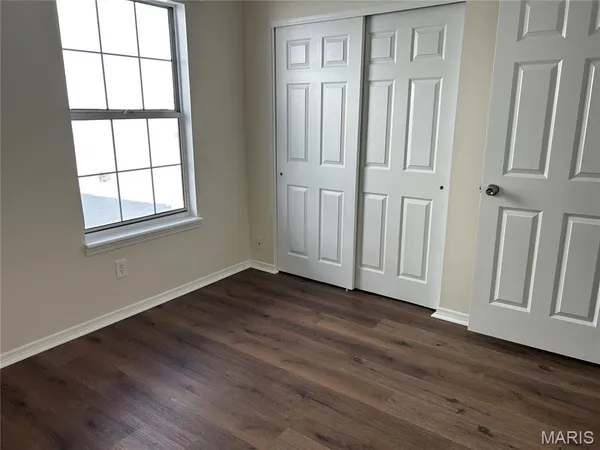 $93,000 | 505 North Monroe Street, Unit 8, Pacific, MO 63069