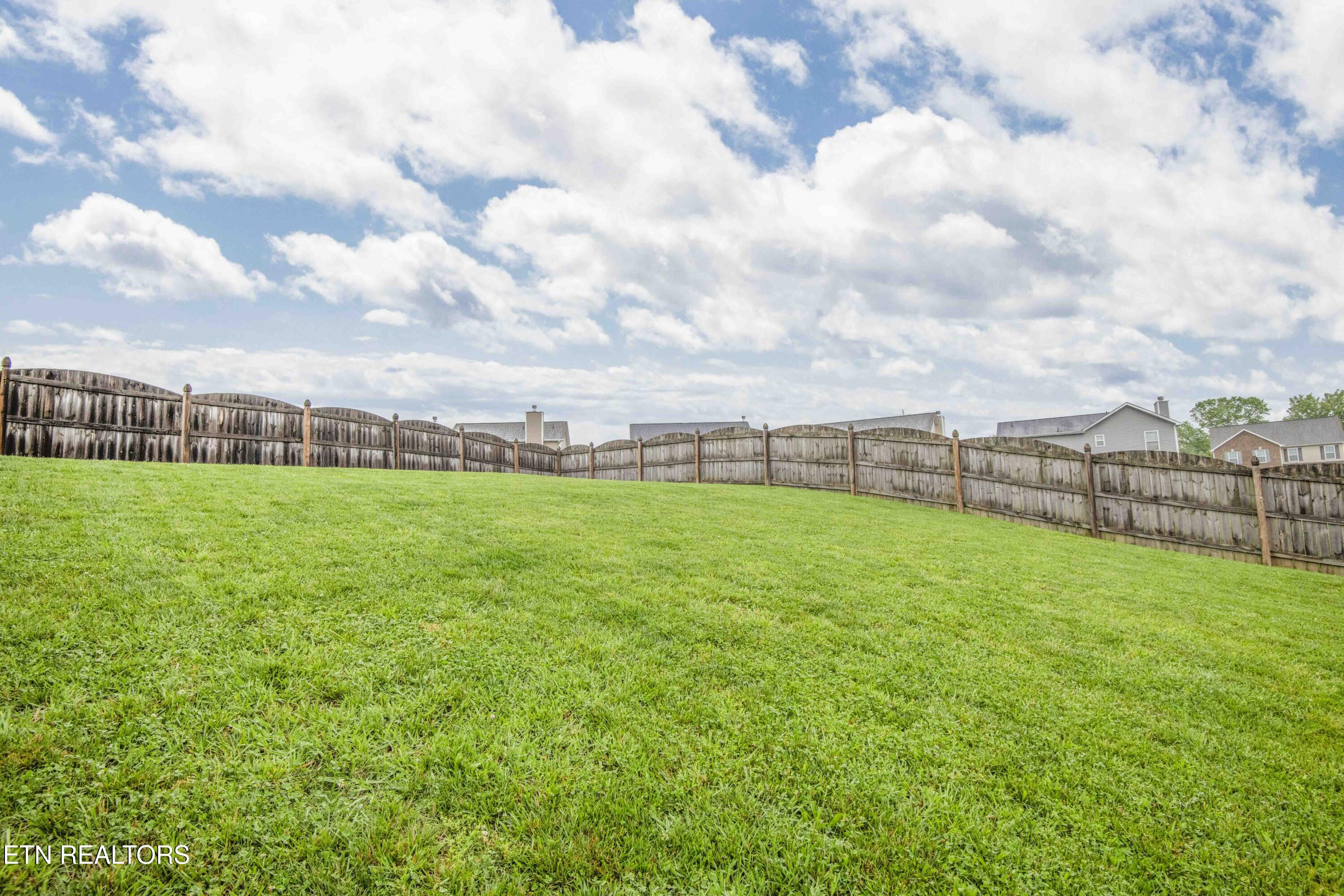 7633 Dupree Road Knoxville, TN 37920 - Photo 21 of 33 Fenced Back Yard 1