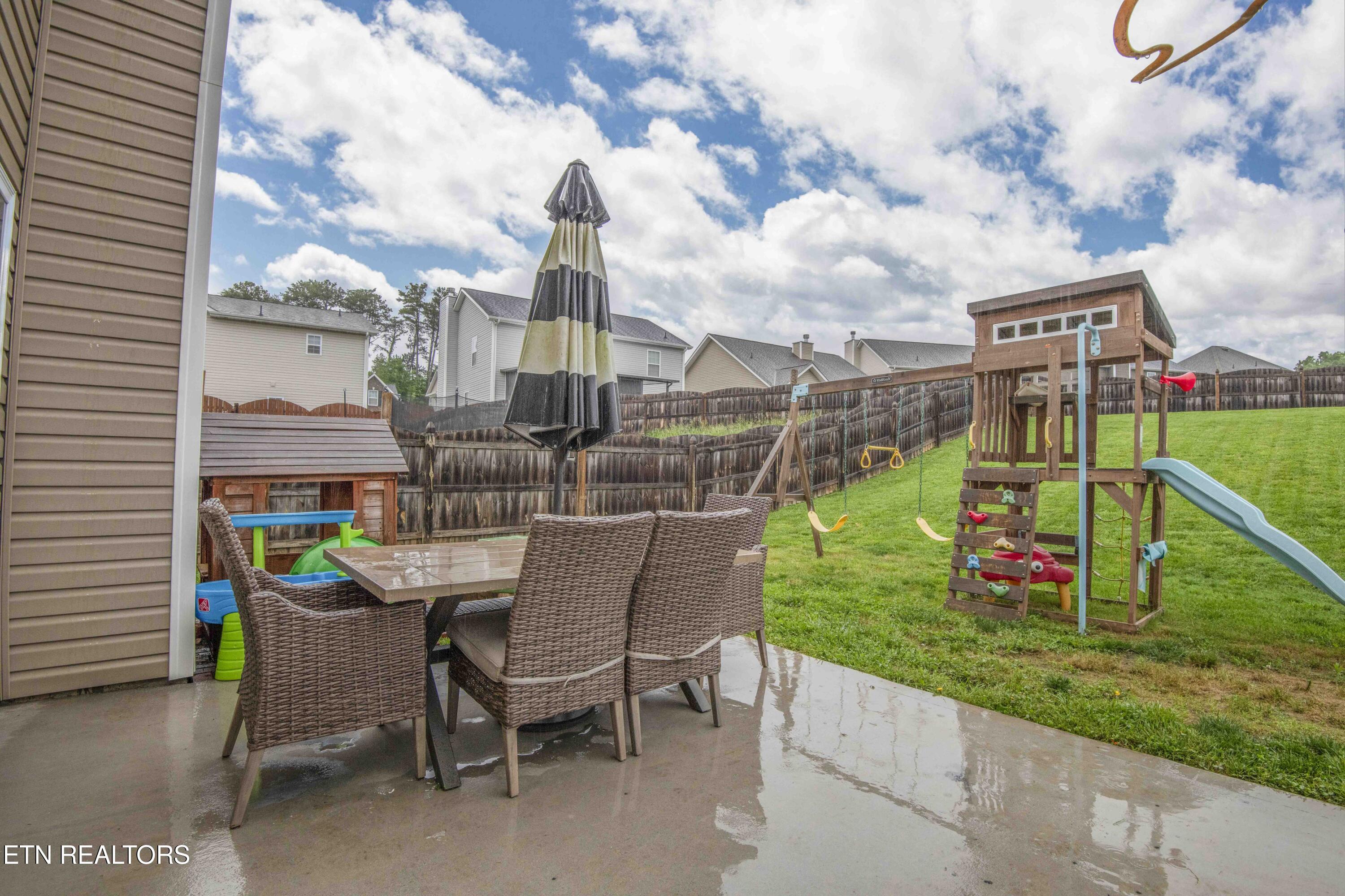 7633 Dupree Road Knoxville, TN 37920 - Photo 23 of 33 Back Patio 1