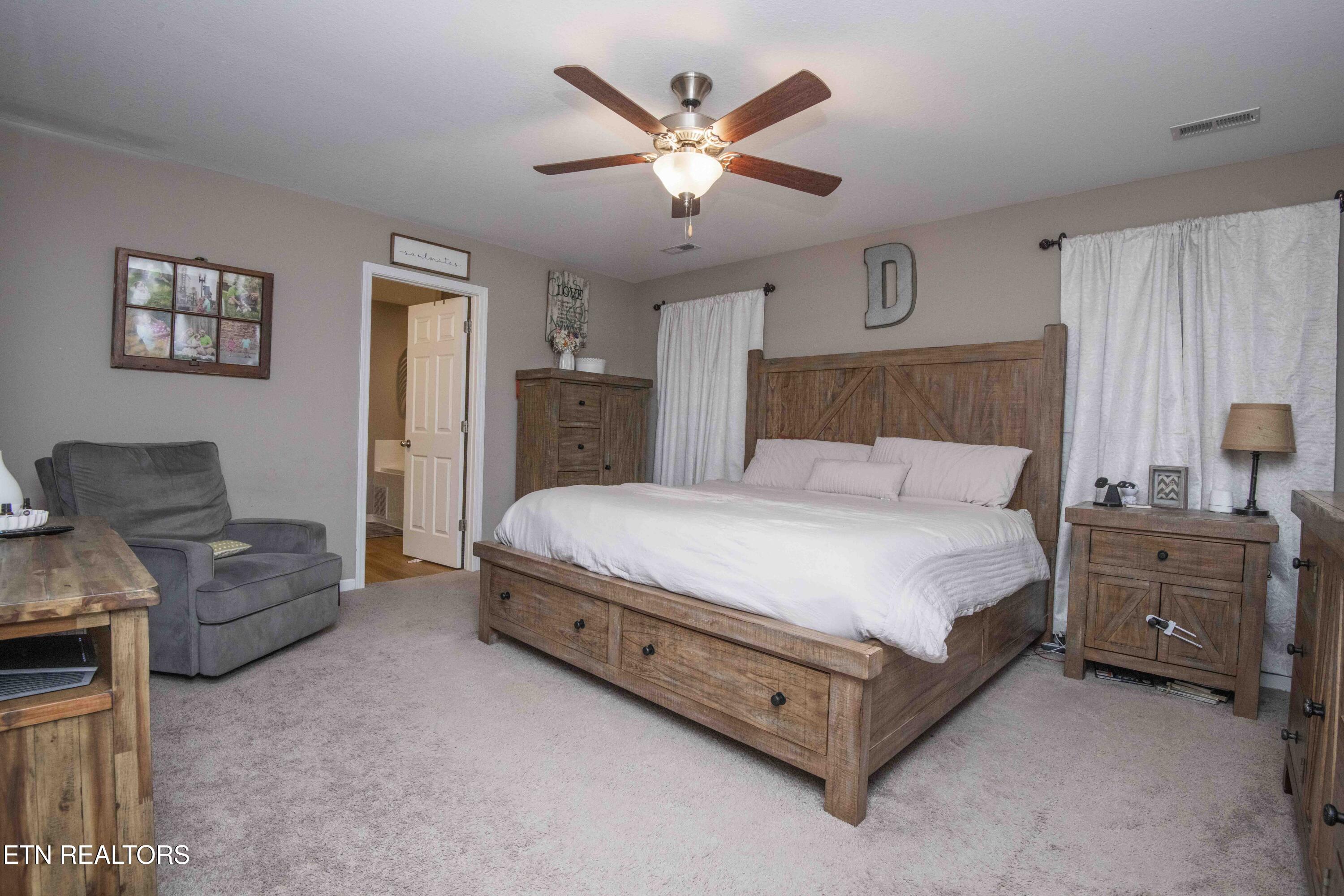 7633 Dupree Road Knoxville, TN 37920 - Photo 26 of 33 Primary BR 2 Upstairs
