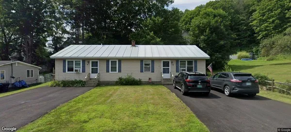 $479,000 | 13 Bullard Street, Hartford, VT 05001