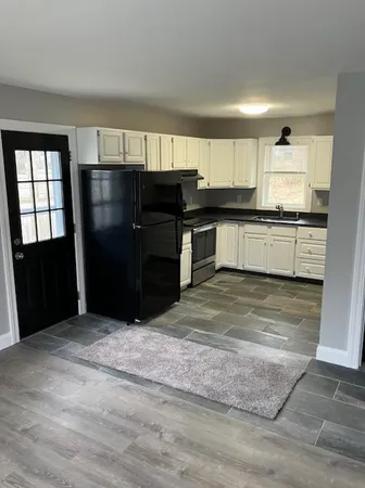 $479,000 | 13 Bullard Street, Hartford, VT 05001