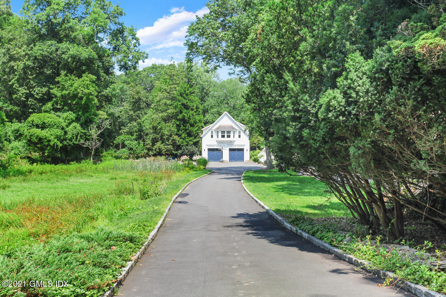 175 Cat Rock Road Cos Cob, CT 06807 - Photo 56 of 72 175 Cat Rock Rd Cos Cob CT-large-001-002